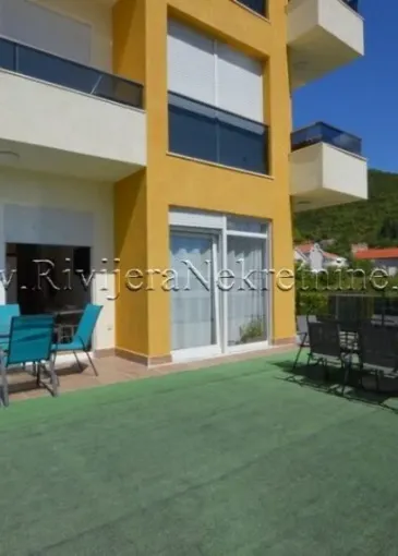 Apartment for sale in Bijela
