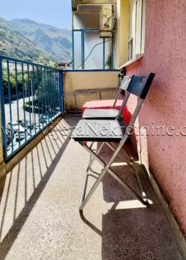 Apartment for sale in Dobrota