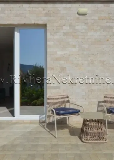 Apartment for sale in Đenovići