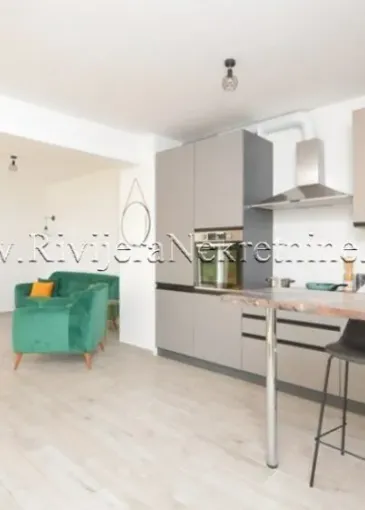 Apartment for sale in Đenovići