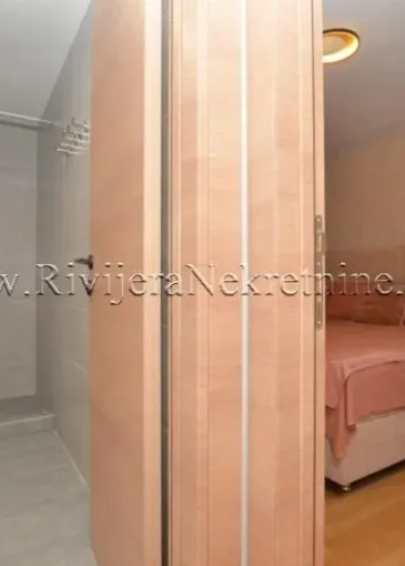 Apartment for sale in Igalo