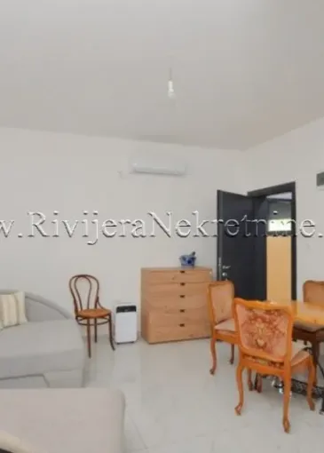 Apartment for sale in Igalo