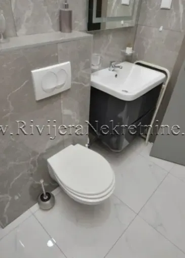 Apartment for sale in Igalo