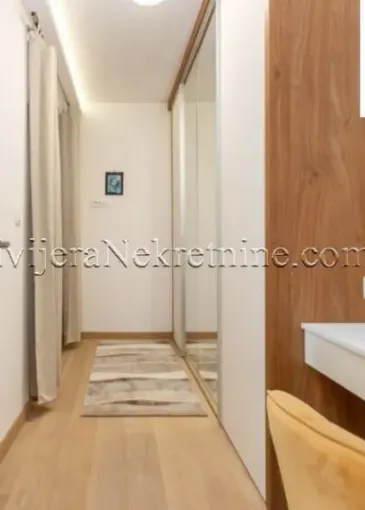 Apartment for sale in Đenovići