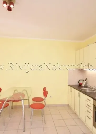 Apartment for sale in Baošići