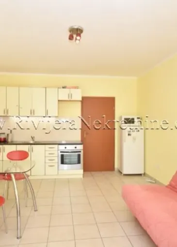 Apartment for sale in Baošići