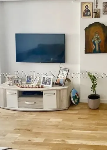 Apartment for sale in Tivat