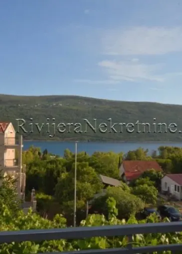 Apartment for sale in Kumbor