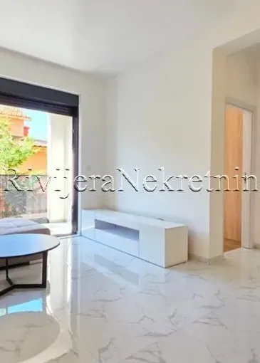 Apartment for sale in Đenovići
