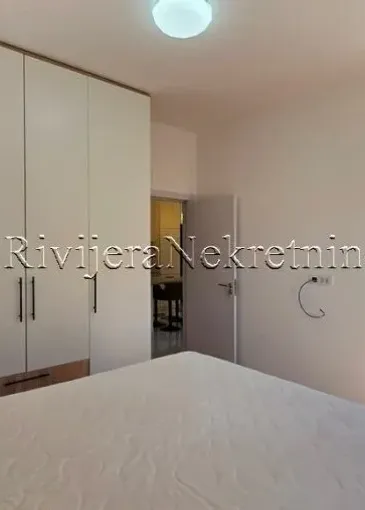 Apartment for sale in Đenovići