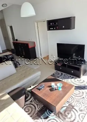 Apartment for sale in Đenovići