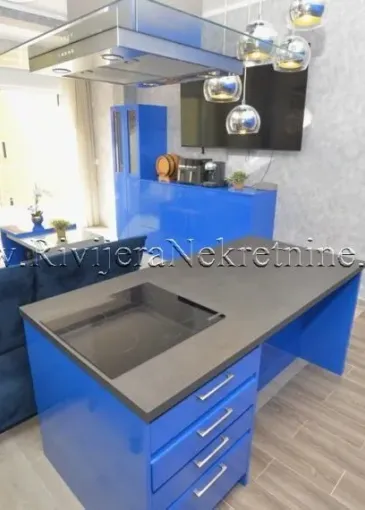 Apartment for sale in Đenovići