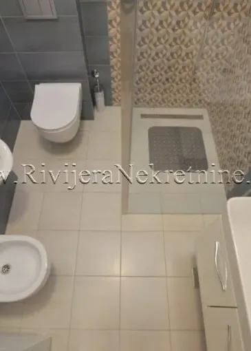 Apartment for sale in Đenovići