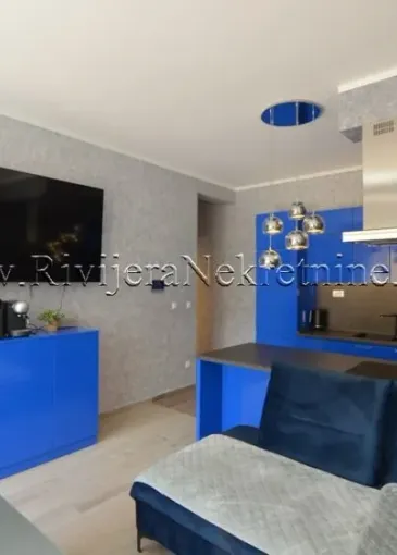 Apartment for sale in Đenovići