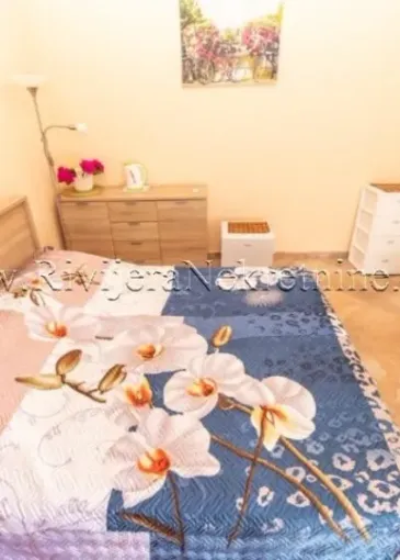 Apartment for sale in Đenovići