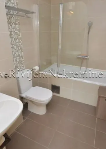 Apartment for sale in Morinj