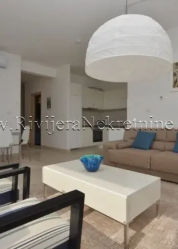 Apartment for sale in Morinj