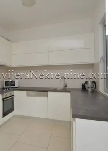 Apartment for sale in Morinj