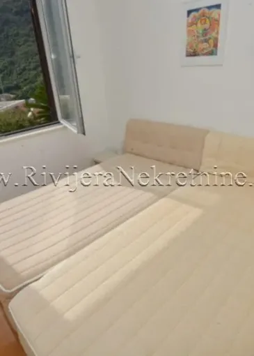 Apartment for sale in Morinj