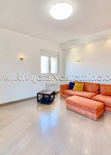 Apartment for sale in Kotor