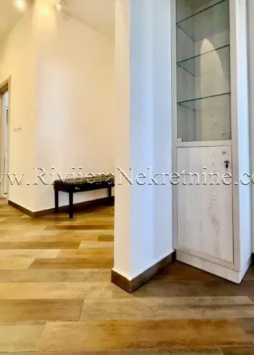 Apartment for sale in Kotor