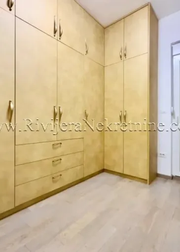Apartment for sale in Kotor