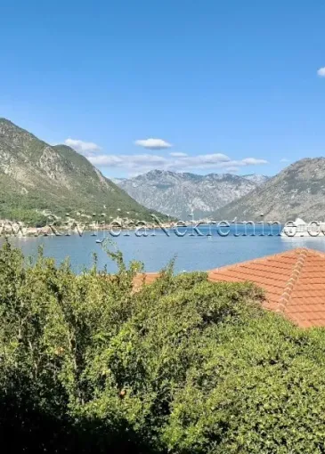 Apartment for sale in Dobrota