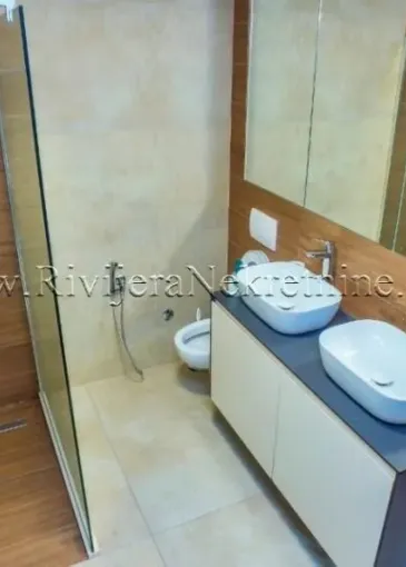 Apartment for sale in Gradiošnica