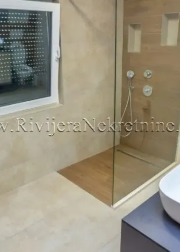 Apartment for sale in Gradiošnica