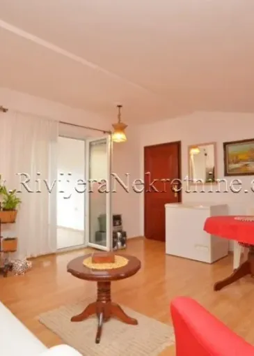 Apartment for sale in Igalo