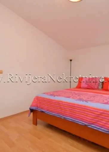 Apartment for sale in Igalo