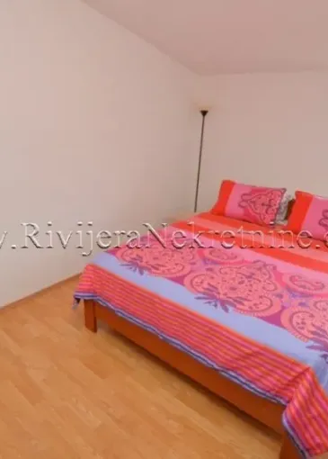 Apartment for sale in Igalo