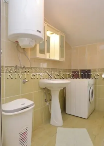 Apartment for sale in Igalo