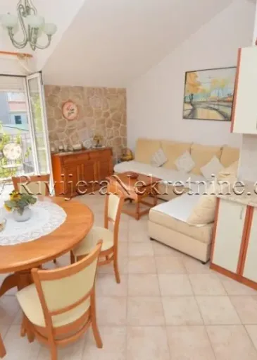 Apartment for sale in Đenovići