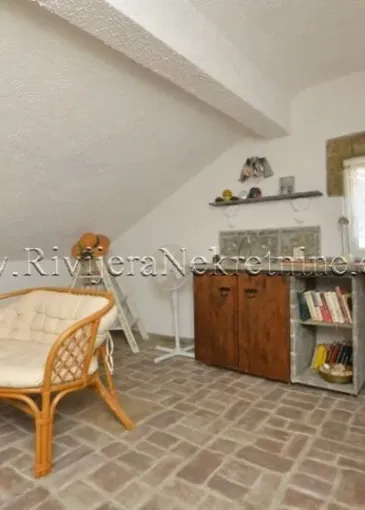 Apartment for sale in Đenovići