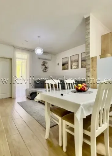 Appartamento in vendita a Dobrota