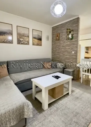 Appartement à vendre à Dobrota