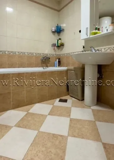 Appartement à vendre à Dobrota