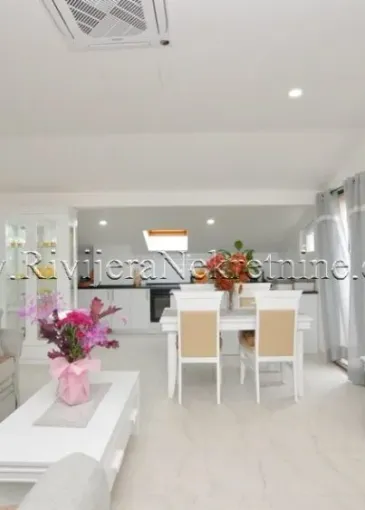 Daire satılık Igalo'de 