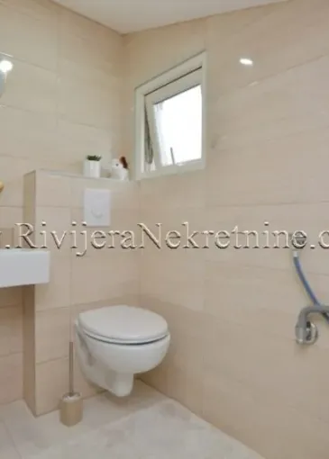 Daire satılık Igalo'de 