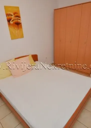 Apartment for sale in Igalo