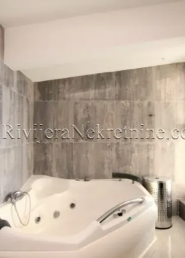 Apartment for sale in Herceg Novi