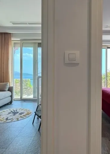 Apartment for sale in Radovići