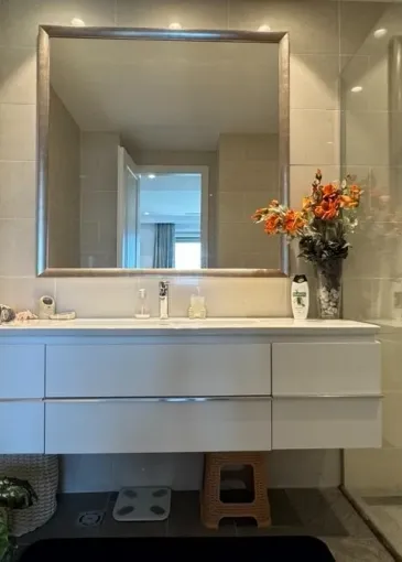 Apartment for sale in Radovići