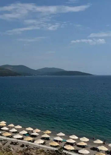 Apartment for sale in Radovići