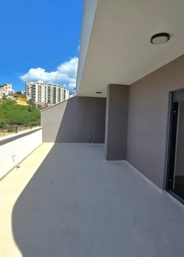 Apartment for sale in Bečići