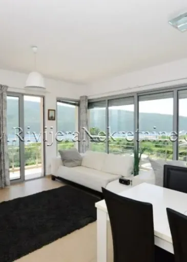 Apartment for sale in Đenovići