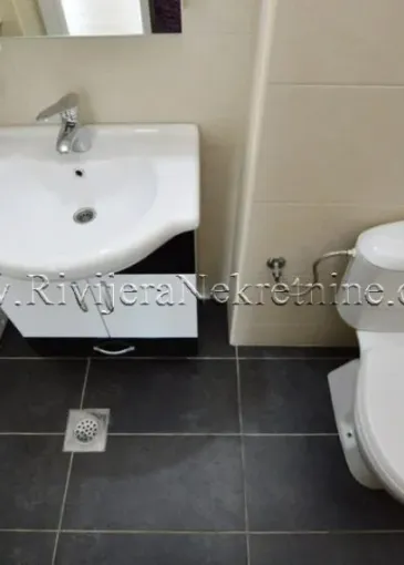 Apartment for sale in Đenovići