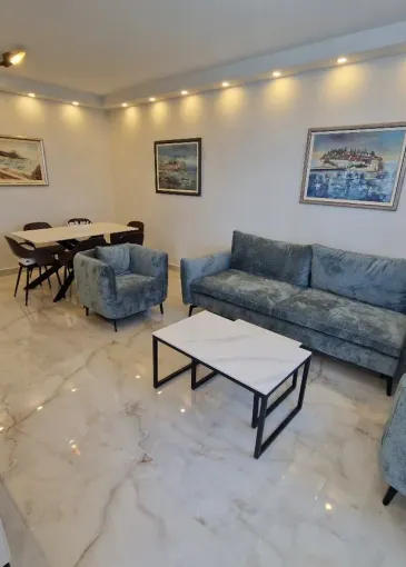 Apartment for sale in Sveti Stefan