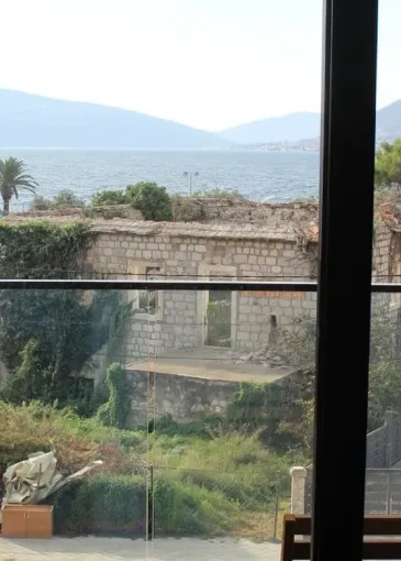 Apartment for sale in Donja Lastva